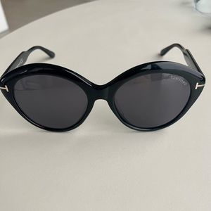 🛑SOLD🛑 Tom Ford sunglasses